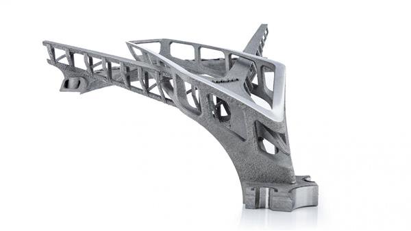 GE Additive和HRE合作创造全球首个3D打印钛金属车轮