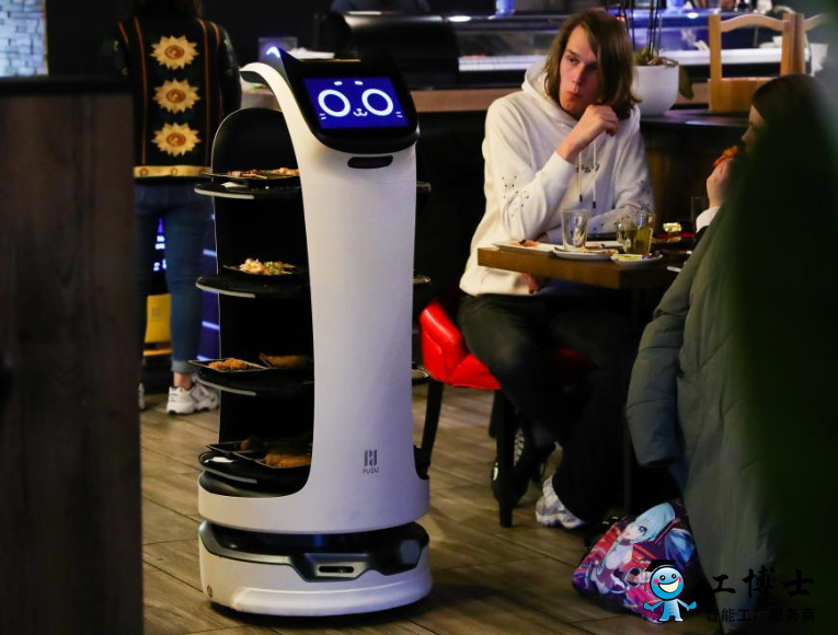 中国机器人“服务”比利时餐馆